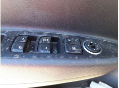 MANDO ELEVALUNAS DELANTERO IZQUIERDO 93570B42004 C/MANDO RETROVISOR 