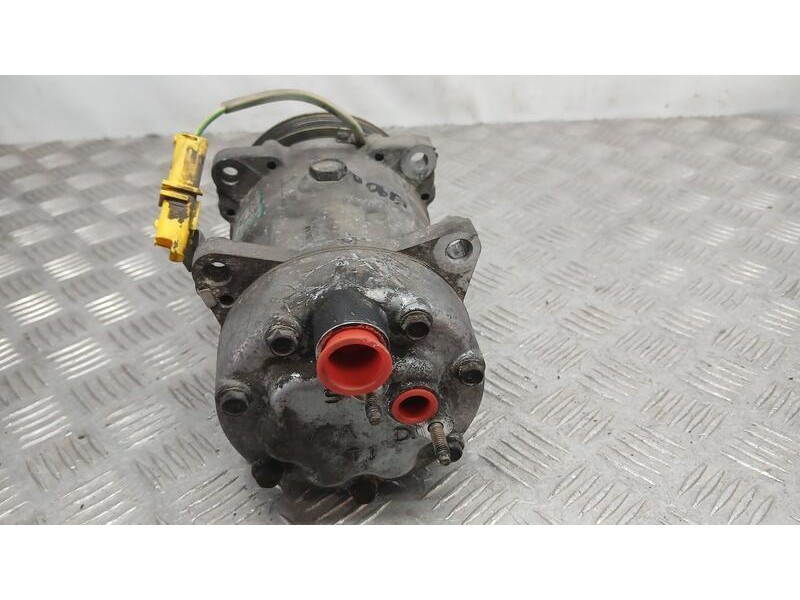 Recambio de compresor aire acondicionado para citroën xsara berlina premier referencia OEM IAM 9646416780 SANDEN 1240F SD7V16