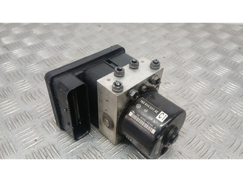 Recambio de abs para volkswagen touran (1t2) traveller referencia OEM IAM 1K0614517AE ATE 10020602404