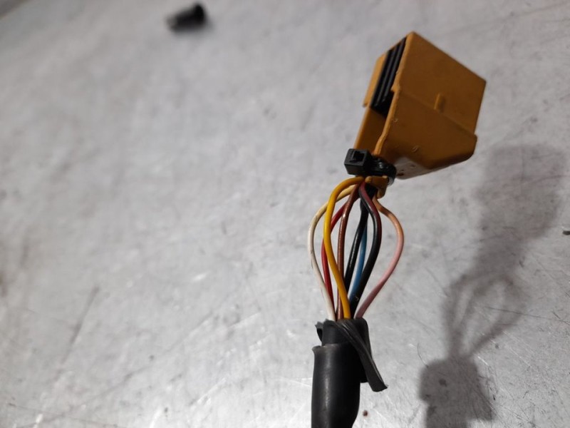 Recambio de retrovisor izquierdo para seat exeo berlina (3r2) style referencia OEM IAM SIN REF  ELÉCTRICO 8 CABLES