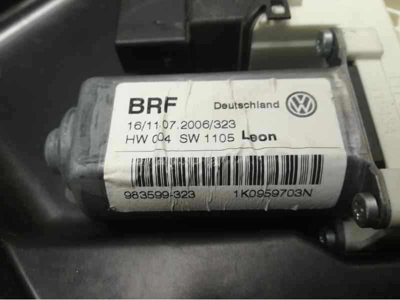 Recambio de elevalunas trasero izquierdo para seat leon (1p1) stylance / style referencia OEM IAM 1P0839401B  ELECTRICO