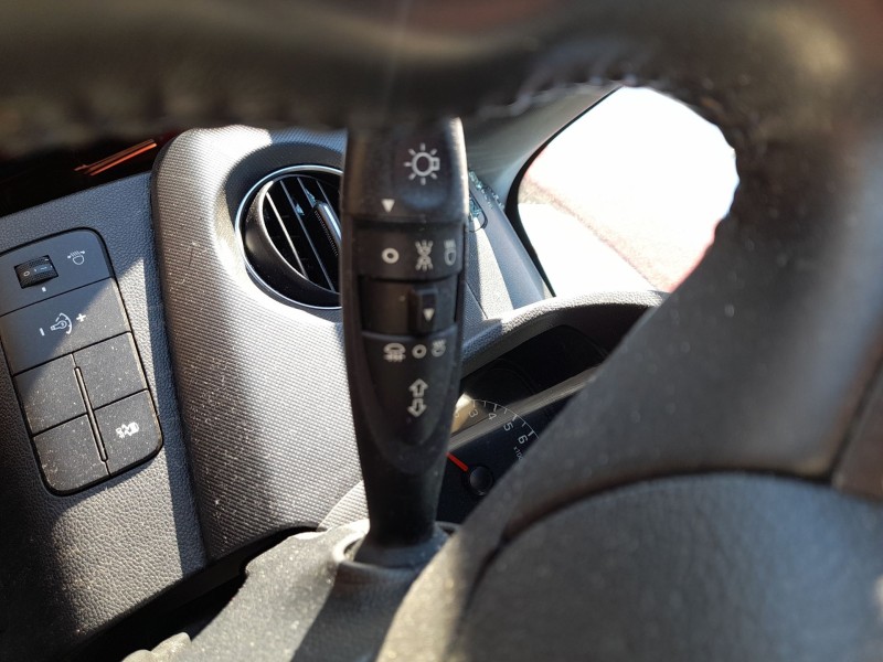 Recambio de mando luces y limpia para hyundai i10 ii (ba, ia) 1.2 referencia OEM IAM 93410B9521  93410B9521 LUCES  93420B9610 LI