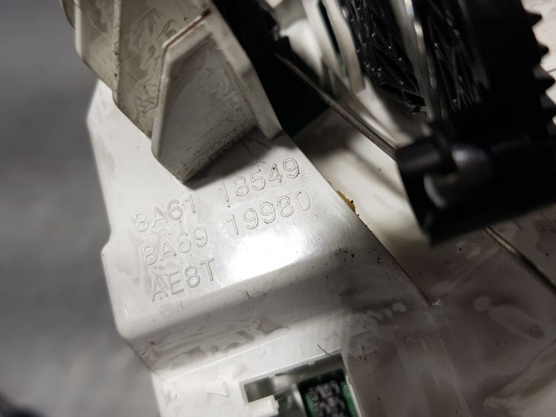 Recambio de mando calefaccion / aire acondicionado para ford fiesta (ccn) trend referencia OEM IAM 1910755  