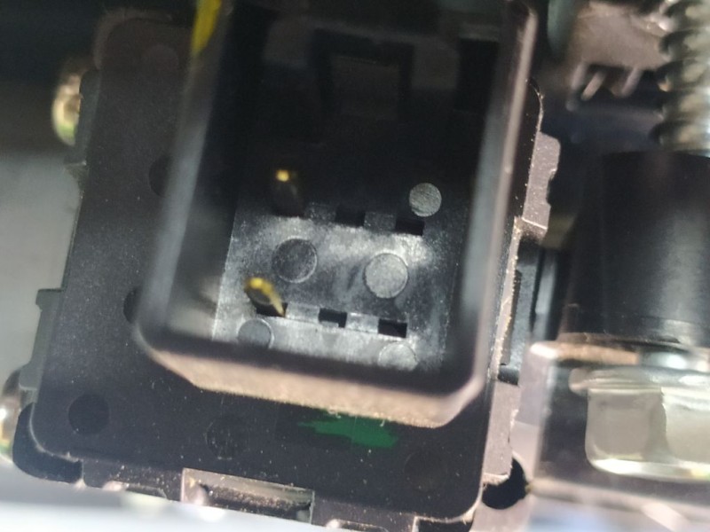 Recambio de elevalunas trasero izquierdo para mazda 3 lim. () style referencia OEM IAM BHN973590A  ELECTRICO 2 PINES