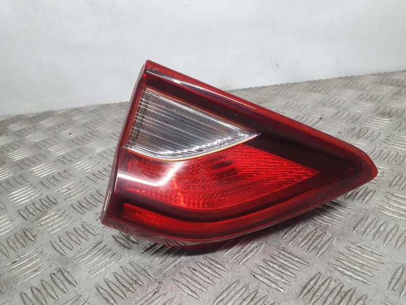 Recambio de piloto trasero izquierdo para kia stonic (ybcuv) business referencia OEM IAM SIN REF  INTERIOR