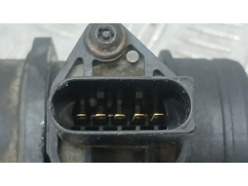 Recambio de caudalimetro para volkswagen touran (1t2) traveller referencia OEM IAM 038906461B BOSCH 0281002531