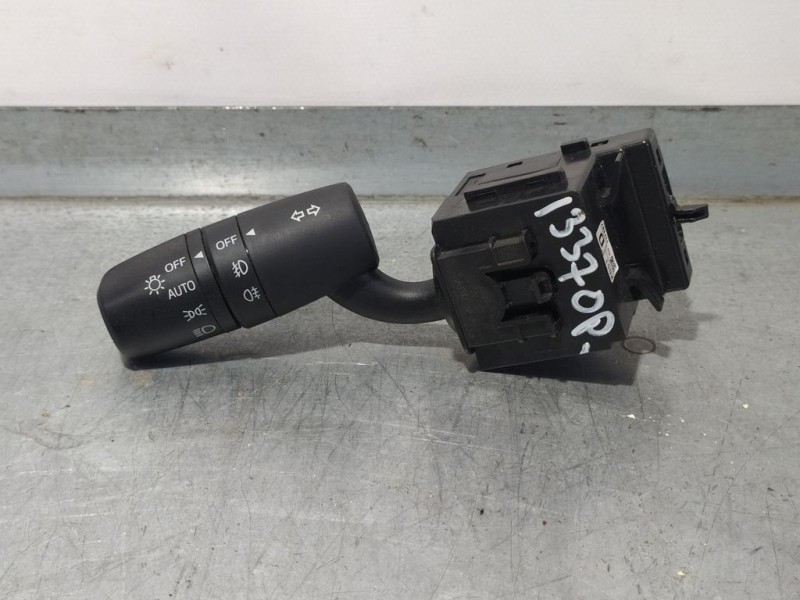 Recambio de mando luces para mazda 3 lim. () style referencia OEM IAM 17F887  