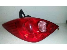 PILOTO TRASERO IZQUIERDO TOCADO