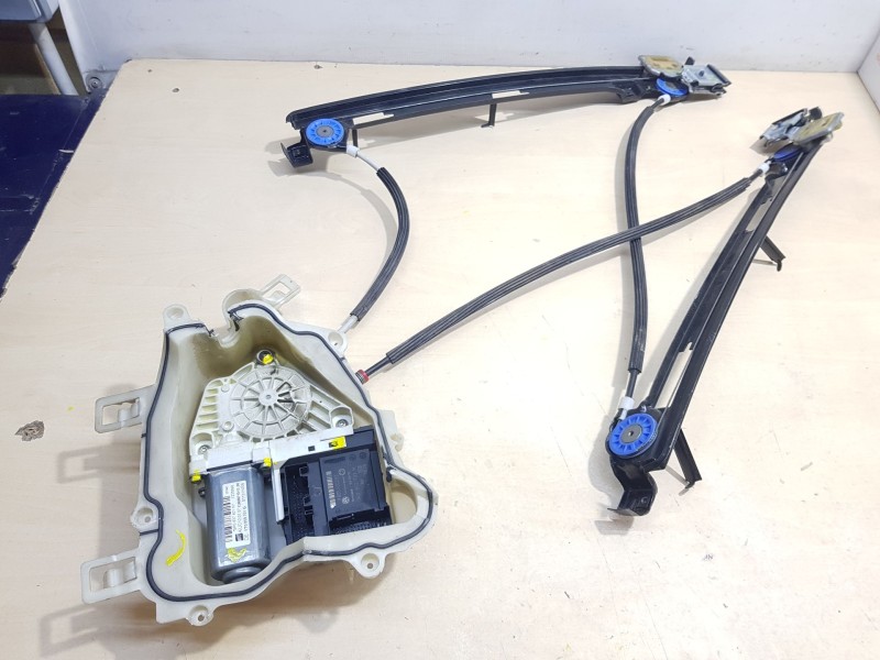 Recambio de elevalunas delantero izquierdo para seat altea xl (5p5, 5p8) 2.0 tdi referencia OEM IAM 5P0837461  