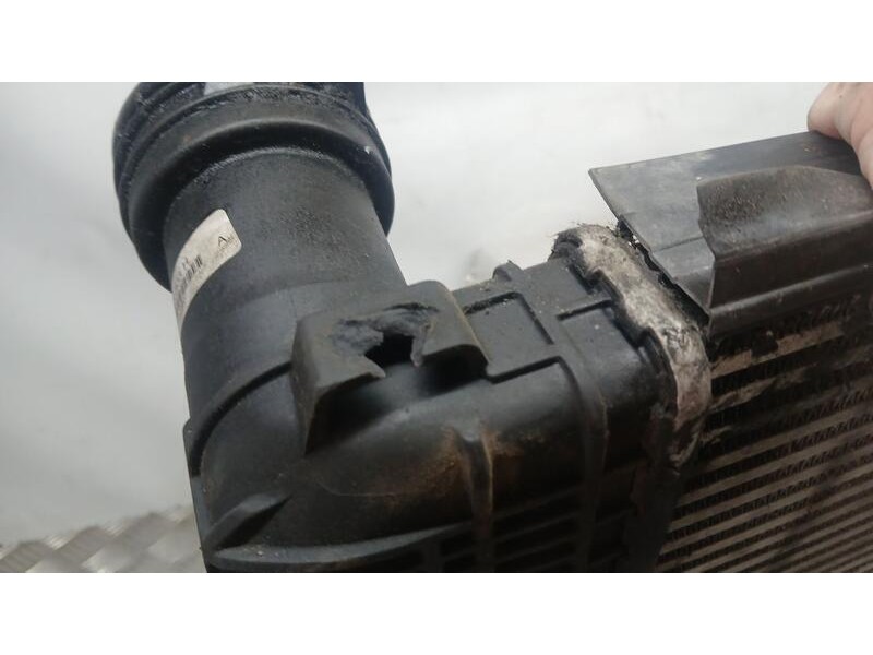 Recambio de intercooler para volkswagen touran (1t2) traveller referencia OEM IAM 1K0145803H PATA ROTA 