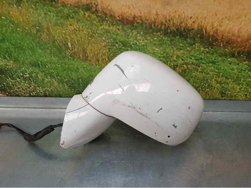 Recambio de retrovisor izquierdo para nissan tiida (c11x/sc11x) acenta referencia OEM IAM  5 CABLES ELECTRICO