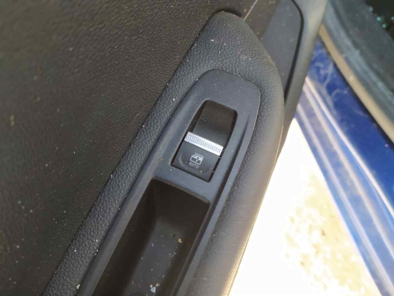 Recambio de mando elevalunas trasero izquierdo para renault clio v zen referencia OEM IAM 254114723R  