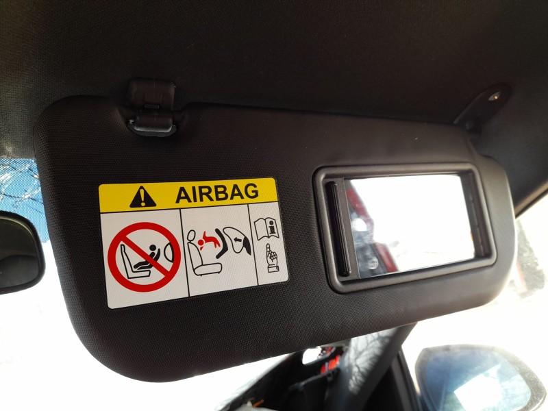 Recambio de parasol derecho para hyundai i10 ii (ba, ia) 1.2 referencia OEM IAM 85220B9100  