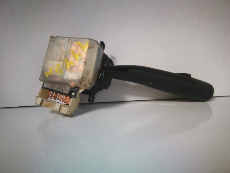 Recambio de mando luces para toyota corolla (e11) 1.6 16v referencia OEM IAM 17A089  