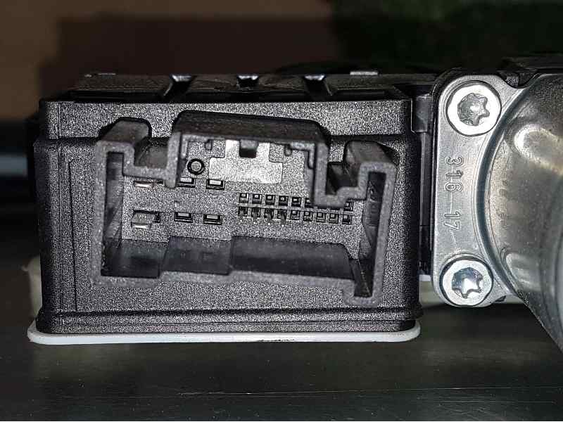 Recambio de elevalunas delantero derecho para volkswagen polo advance referencia OEM IAM 2G4837462B 6 PINS ELECTRICO