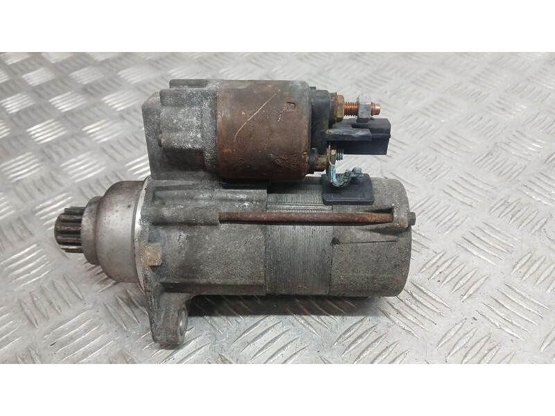 Recambio de motor arranque para volkswagen touran (1t2) traveller referencia OEM IAM 02M911024 VALEO 