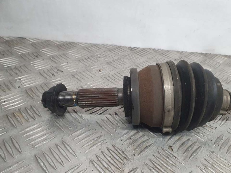 Recambio de transmision delantera izquierda para kia stonic (ybcuv) business referencia OEM IAM 49500H8150  