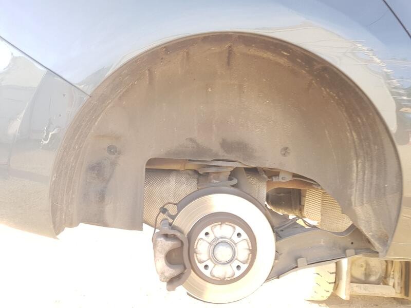 Recambio de plastico pase rueda tras. dch. para peugeot 5008 (0u_, 0e_) 1.2 referencia OEM IAM 853497  