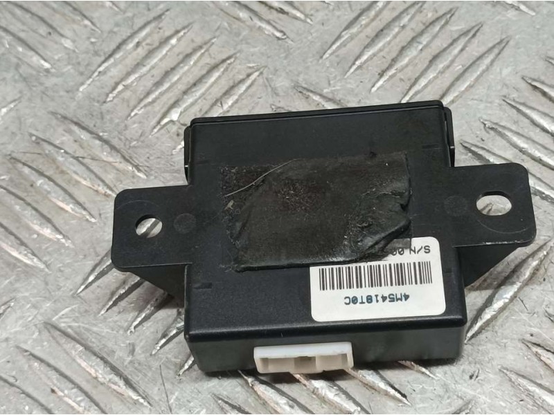 Recambio de modulo electronico para toyota iq básico referencia OEM IAM PZ4640013063 4M5418T0C 