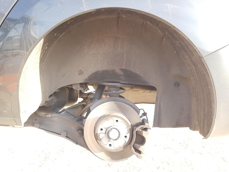 Recambio de plastico pase rueda tras. izq. para peugeot 5008 (0u_, 0e_) 1.2 referencia OEM IAM 8533P3  