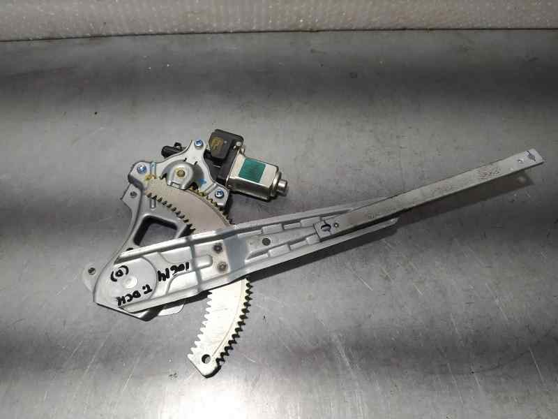 Recambio de elevalunas trasero derecho para nissan tiida (c11x/sc11x) acenta referencia OEM IAM 82730AX00A 2 PINS ELECTRICO 2 PI