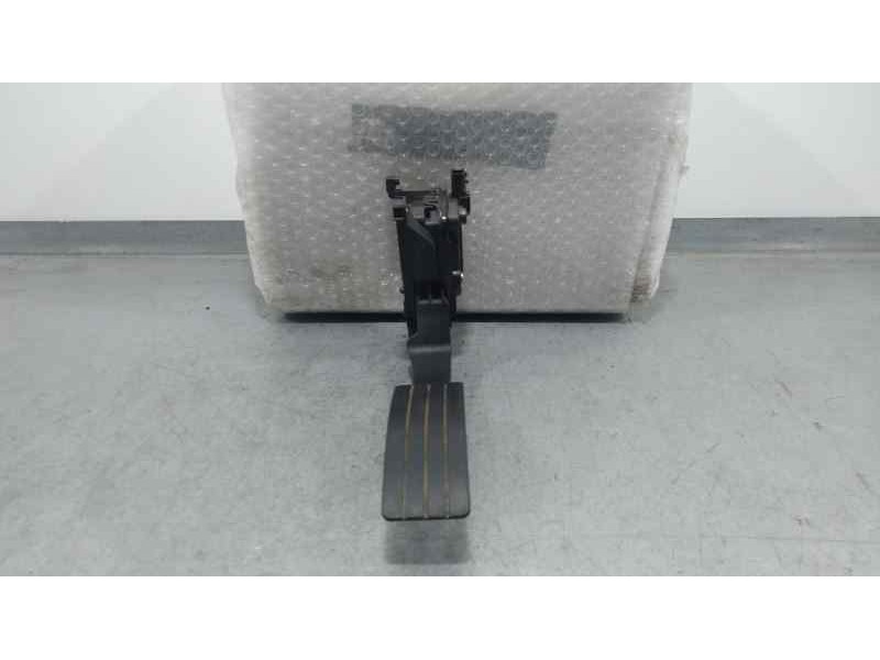 Recambio de potenciometro pedal para renault captur zen referencia OEM IAM 180029347R  