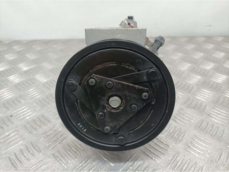 Recambio de compresor aire acondicionado para dacia duster sl eficacia 4x4 referencia OEM IAM 926009154R 5112256096 VALEO