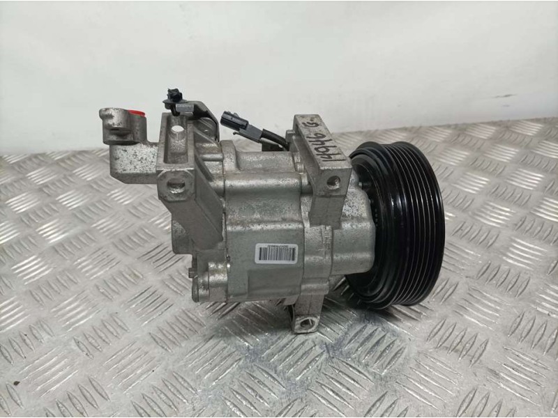 Recambio de compresor aire acondicionado para dacia duster sl eficacia 4x4 referencia OEM IAM 926009154R 5112256096 VALEO