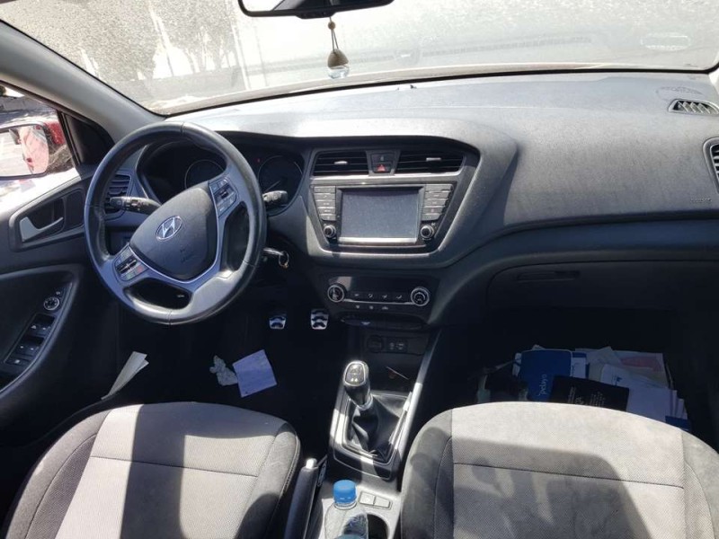 hyundai i20 active del año 2018