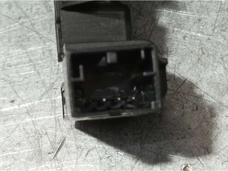 Recambio de modulo electronico para audi a3 sedan (8ys) 35 tdi s line referencia OEM IAM 8Y0947355 8Y0947093 HELLA