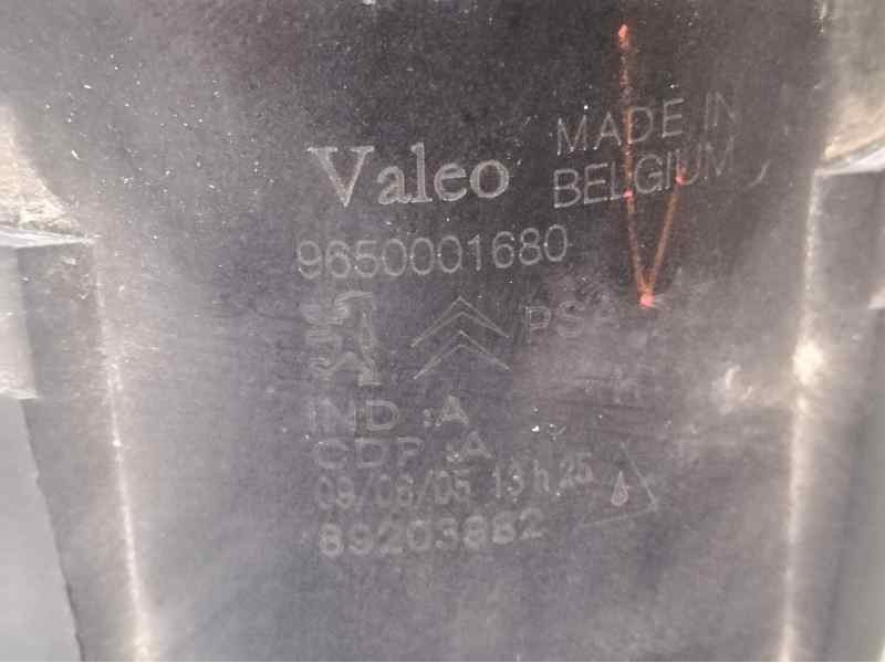 Recambio de faro antiniebla izquierdo para citroën c4 berlina vtr plus referencia OEM IAM 9650001680 89203882 VALEO