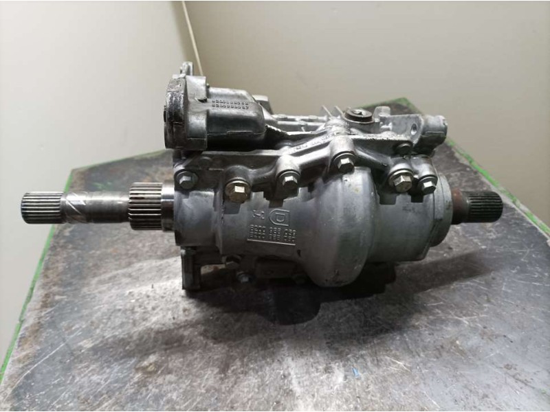 Recambio de diferencial delantero para dacia duster sl eficacia 4x4 referencia OEM IAM 8200988059 8200988060 