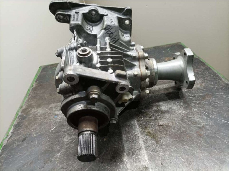 Recambio de diferencial delantero para dacia duster sl eficacia 4x4 referencia OEM IAM 8200988059 8200988060 