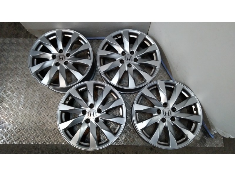 Recambio de juego llantas aluminio para honda cr-v (re) executive 4wd referencia OEM IAM 7X18 5 TORN ET50 ALUMINIO 