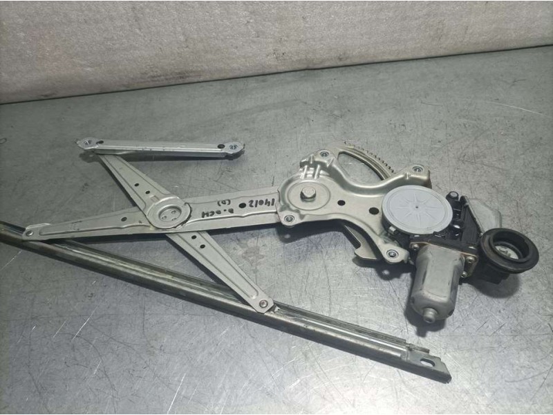 Recambio de elevalunas delantero derecho para lexus is 300h referencia OEM IAM 8571053090 0620203121 DENSO ELECTRICO 7 PINS