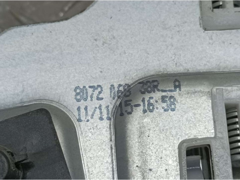 Recambio de elevalunas delantero derecho para dacia duster sl eficacia 4x4 referencia OEM IAM 807206838R  ELECTRICO 2 PINS