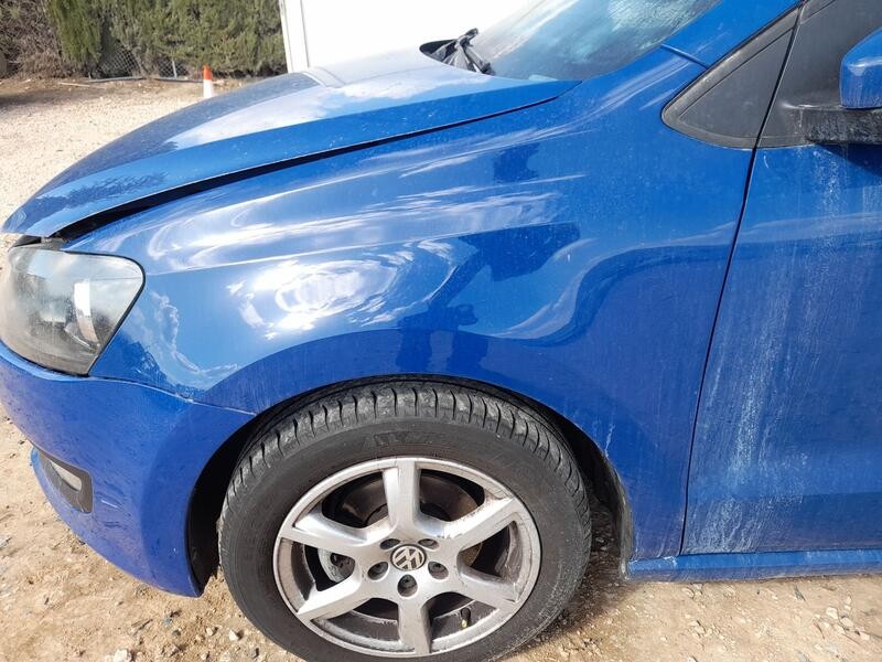 Recambio de aleta delantera izquierda para volkswagen polo v (6r1, 6c1) 1.4 (6r1) referencia OEM IAM 6R0821105H  