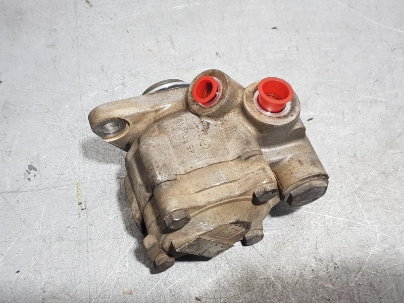 Recambio de bomba direccion para renault master caja abierta/chasis ab ´98 caja abierta batalla 3578 referencia OEM IAM 77003005