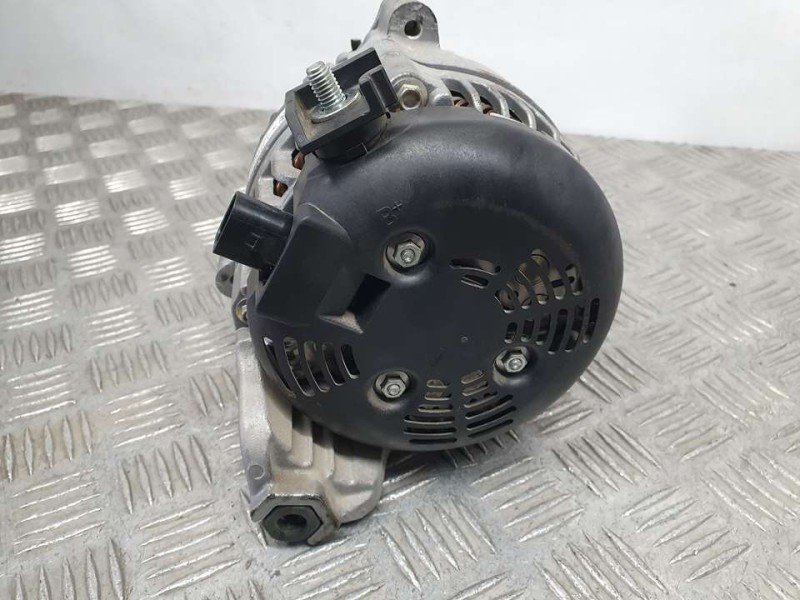 Recambio de alternador para bmw serie 2 cabrio (f23) 220i luxury line referencia OEM IAM 864532502 1042110591 DENSO