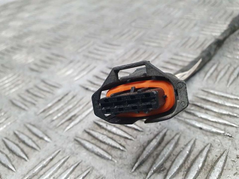 Recambio de sonda lambda para opel corsa c essentia referencia OEM IAM 0258006499 BOSCH 