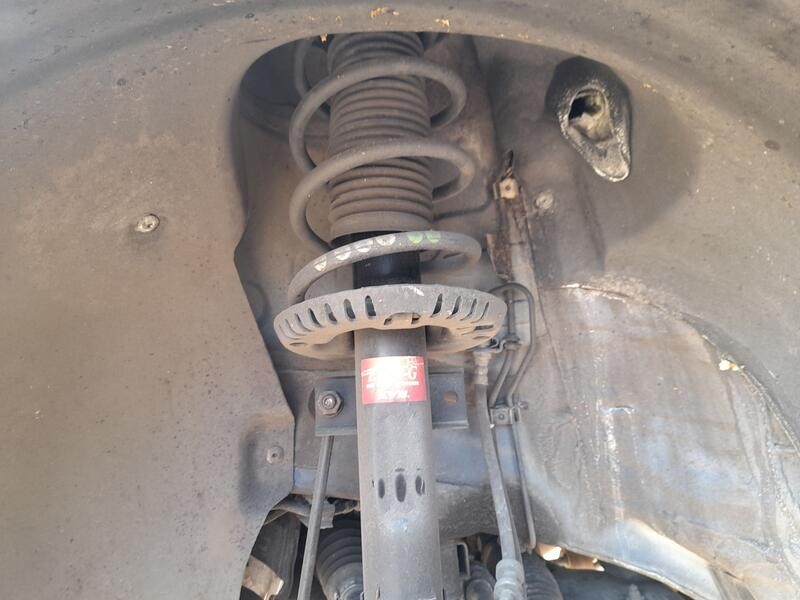 Recambio de amortiguador delantero izquierdo para volkswagen polo v (6r1, 6c1) 1.4 (6r1) referencia OEM IAM 6R0413031BR  