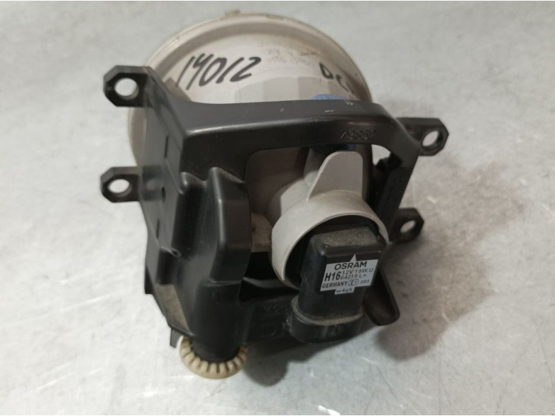 Recambio de faro antiniebla derecho para lexus is 300h referencia OEM IAM 8121112230  