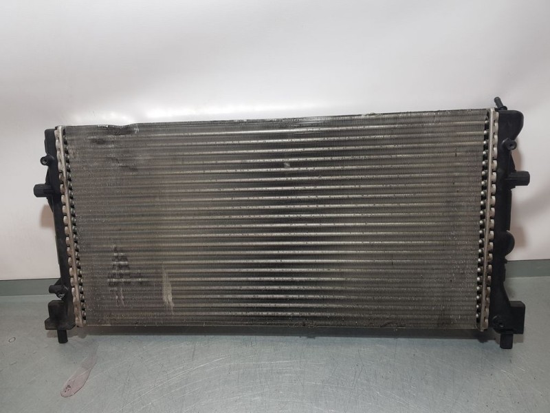 Recambio de radiador agua para seat ibiza sc (6j1) reference referencia OEM IAM 6R01212530 3570001 BEHR