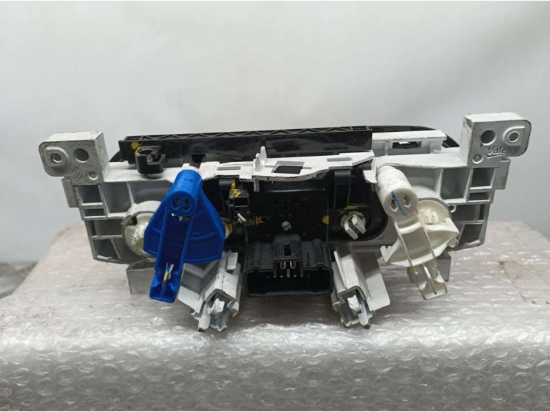 Recambio de mando calefaccion / aire acondicionado para dacia duster sl eficacia 4x4 referencia OEM IAM A151005AL2S1 N110122G 
