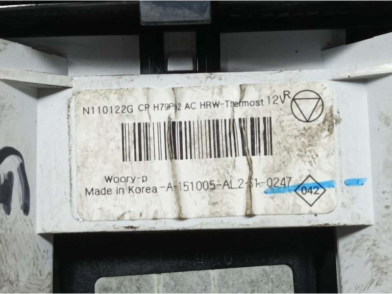 Recambio de mando calefaccion / aire acondicionado para dacia duster sl eficacia 4x4 referencia OEM IAM A151005AL2S1 N110122G 