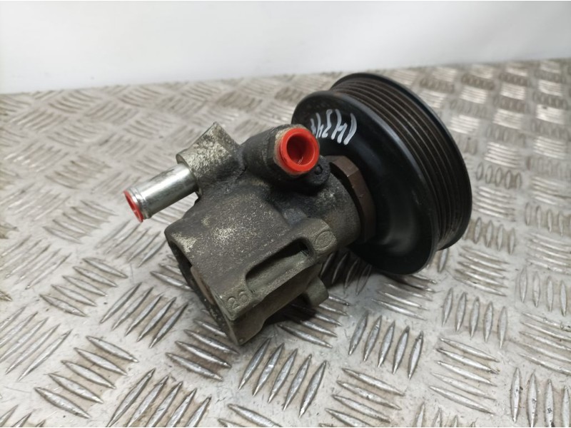 Recambio de bomba direccion para seat ibiza (6k1) select referencia OEM IAM 26046395WB 030145157 DELPHI