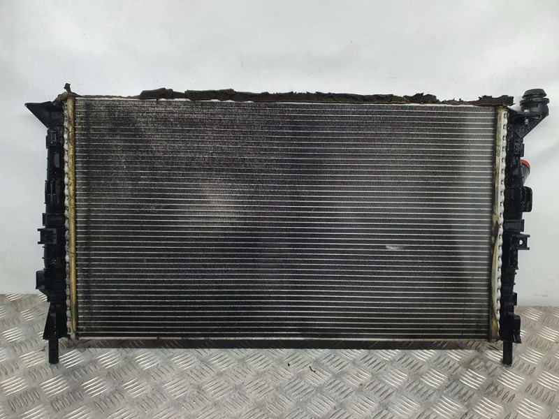 Recambio de radiador agua para ford focus lim. (cb4) trend referencia OEM IAM 3M5H8005TL FOMOCO 