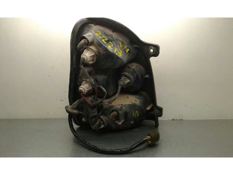 Recambio de piloto trasero derecho para kia carnival td ls referencia OEM IAM   