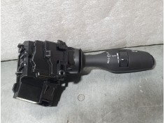 Recambio de mando limpia para lexus is 300h referencia OEM IAM 3065017F774  