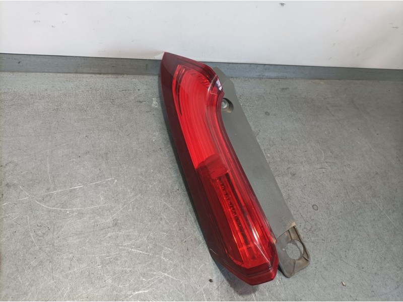 Recambio de piloto trasero izquierdo para honda cr-v comfort 4x2 referencia OEM IAM 34175T1GE01 FALSO SUPERIOR